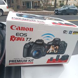 Canon EOS Rebel 17 