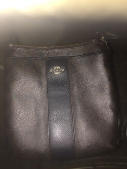 COACH CROSSBODY LIKE NEW