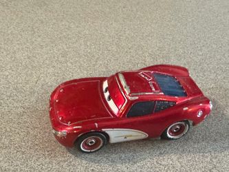Mattel Disney Pixar Cars Cruisin’ Lightning McQueen Die-Cast Cruisin Red Car Toy