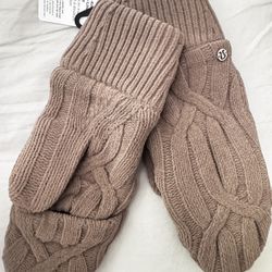 LULULEMON Cable Knit fleece lined mittens M/L