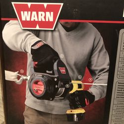 Warn drill winch with 40 feet synthetic rope