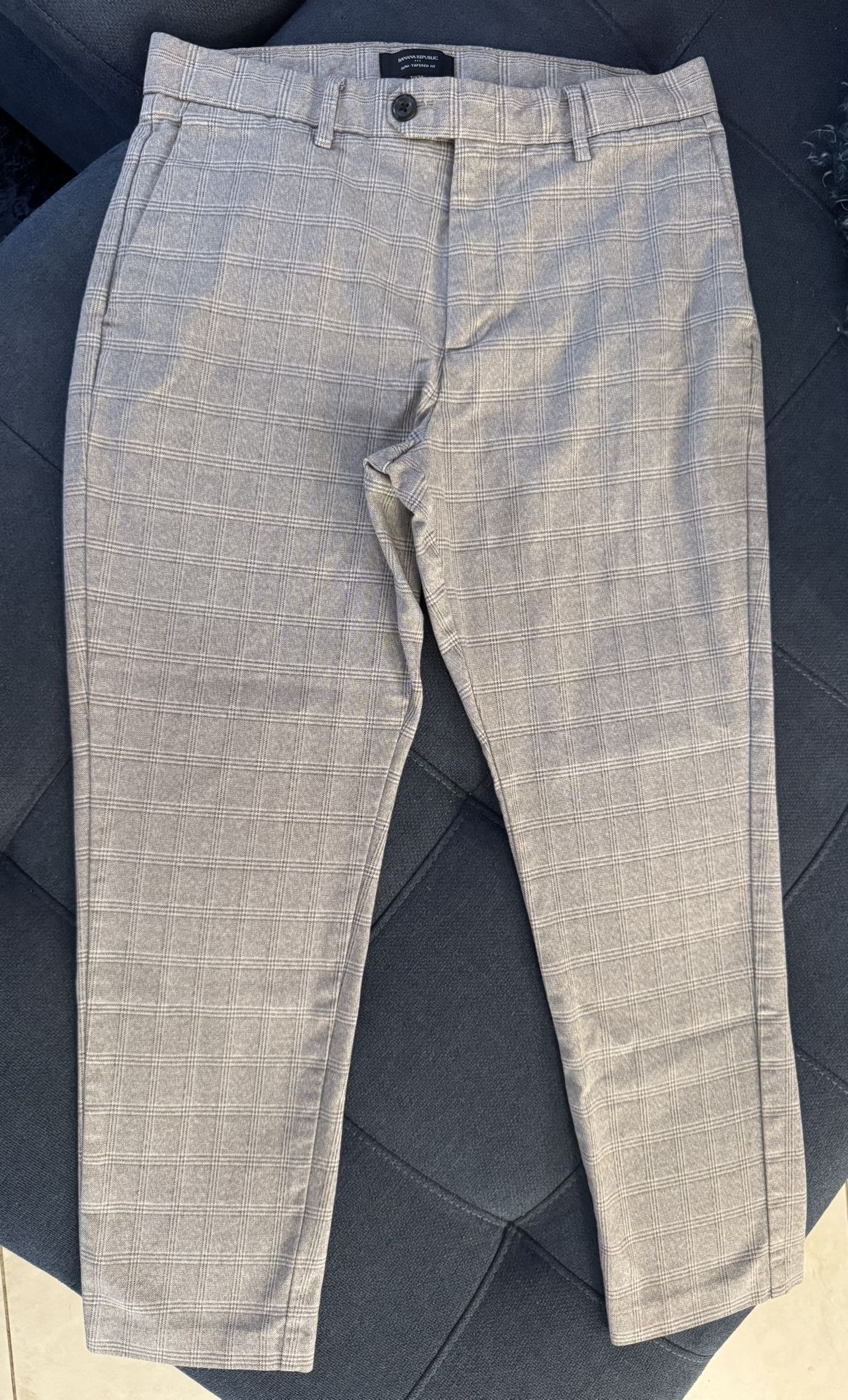 Banana Republic men’s pants