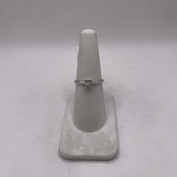 14kt Gold Diamond Engagement Style Ring 