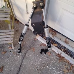 F250 Front Stabilizer Shocks FOX