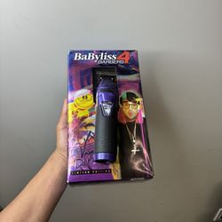 Babyliss influencer edition with chameleon blade