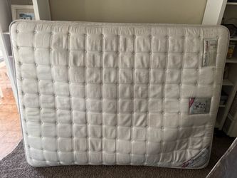 Queen mattress, box spring and frame