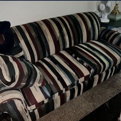Pull Out Couch (Queen)
