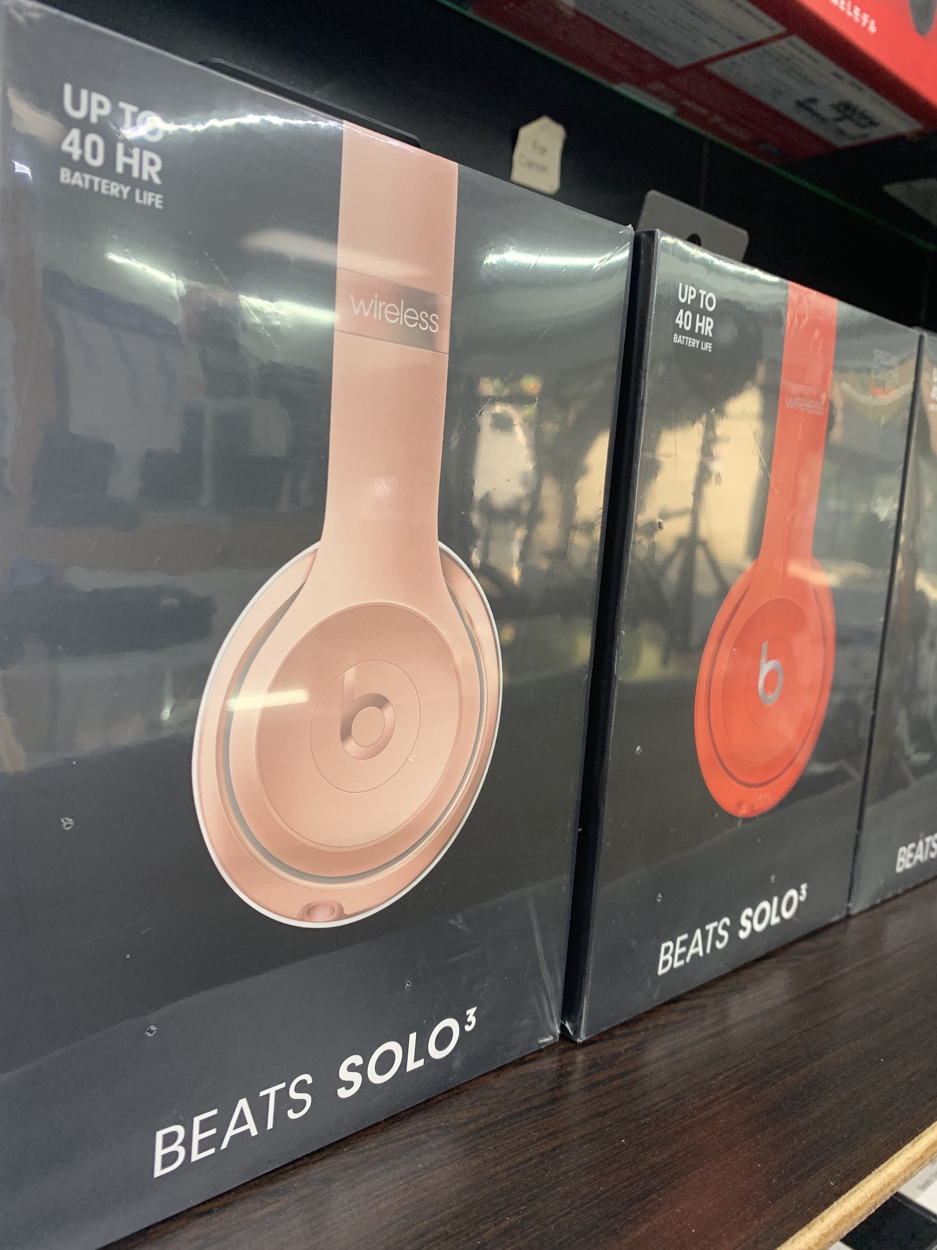 Beats Solo 3 Wireless Special Edition On-Ear Headphones Citrus Red