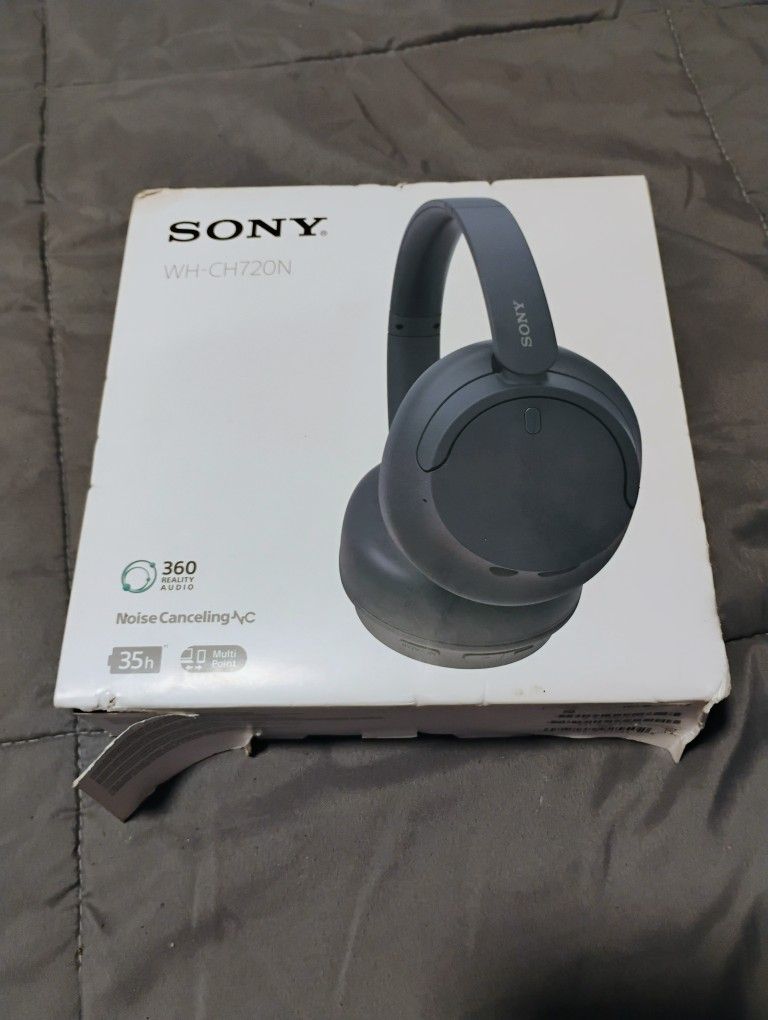 Sony Headsets WH-CH720N Brand New