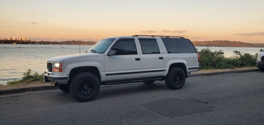 1999 GMC Suburban