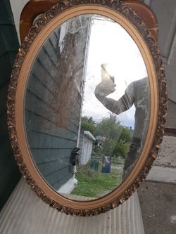 Bathroom mirror cabinet