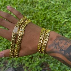 12MM Gold Cuban Link Bracelet