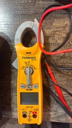 Fieldpiece SC260 True RMS NCV Clamp Meter CAT III 4000 Count 600V 400A Case