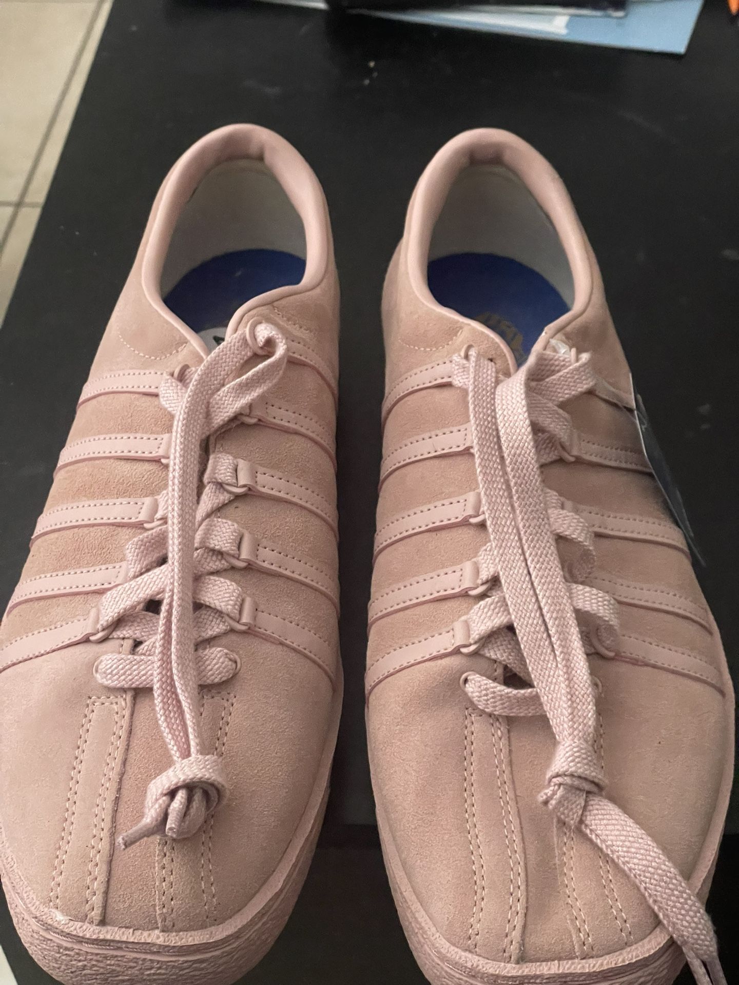 Classic Tennis Sneakers Size 14 Pink 