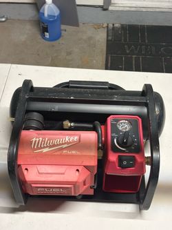 Milwaukee cordless compressor