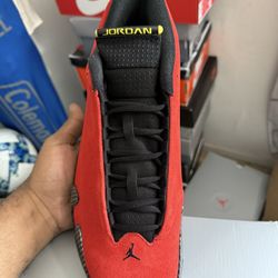 Air Jordan 14 Retro 'Ferrari' 2025 