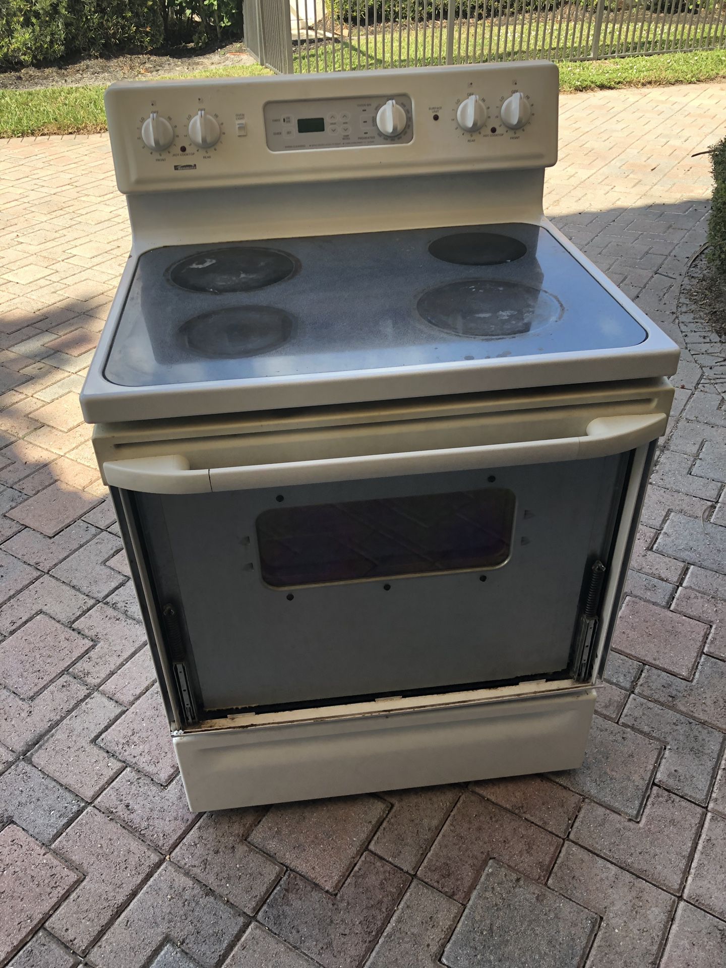 Kenmore glass top stove oven