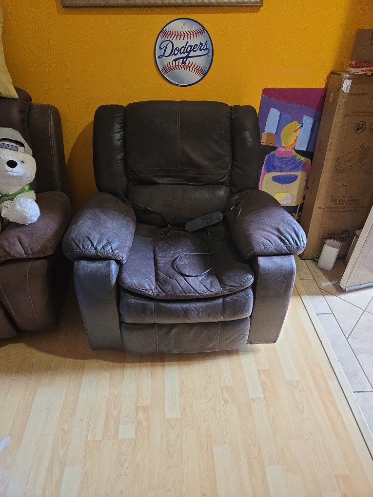 Brown Lether RECLINER