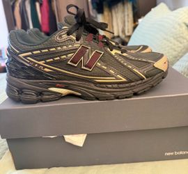 New Balance 1906R