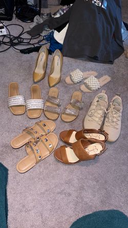Bundle of size 6 shoes