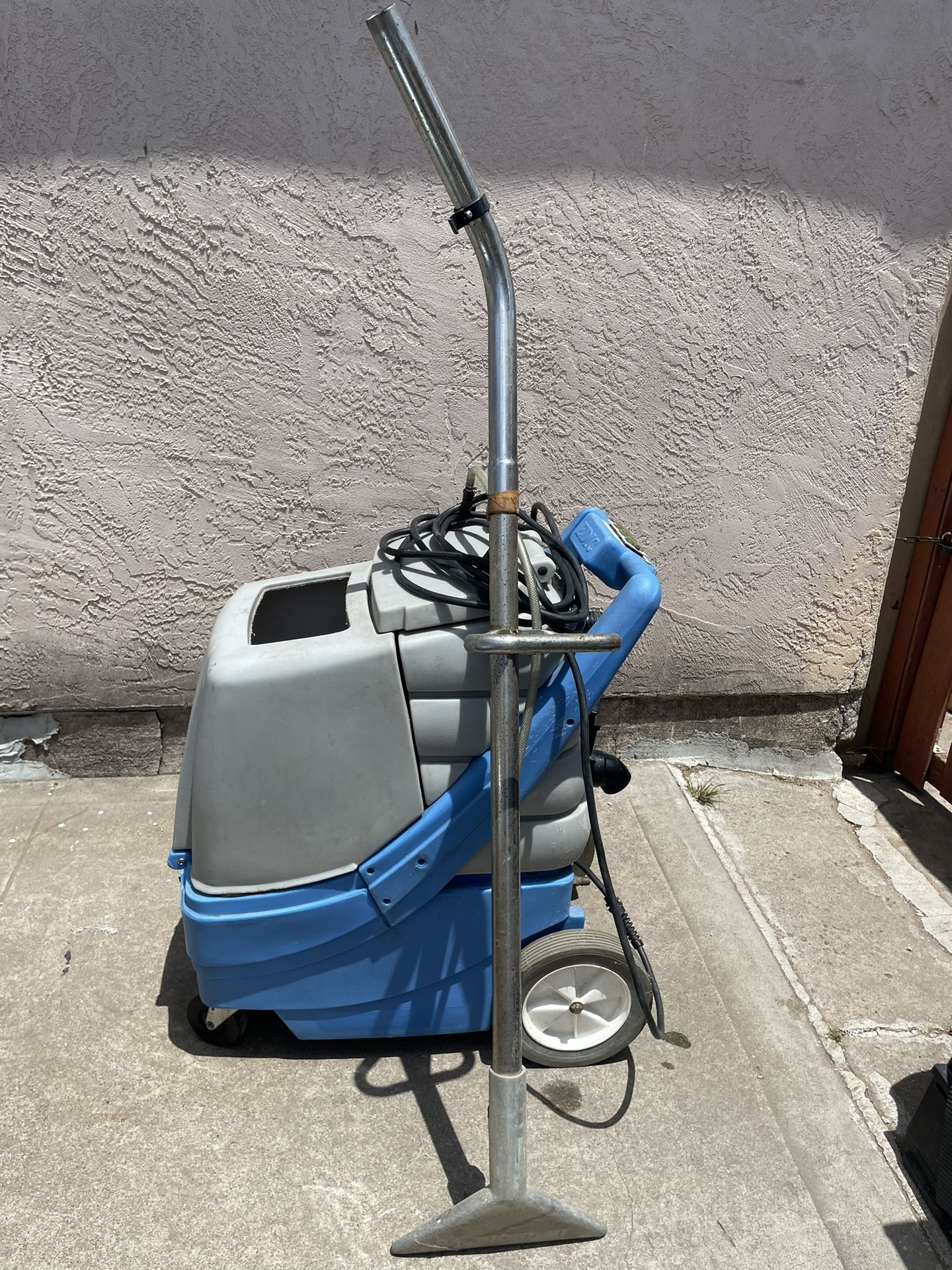 Galaxy 2000 Carpet Extractor