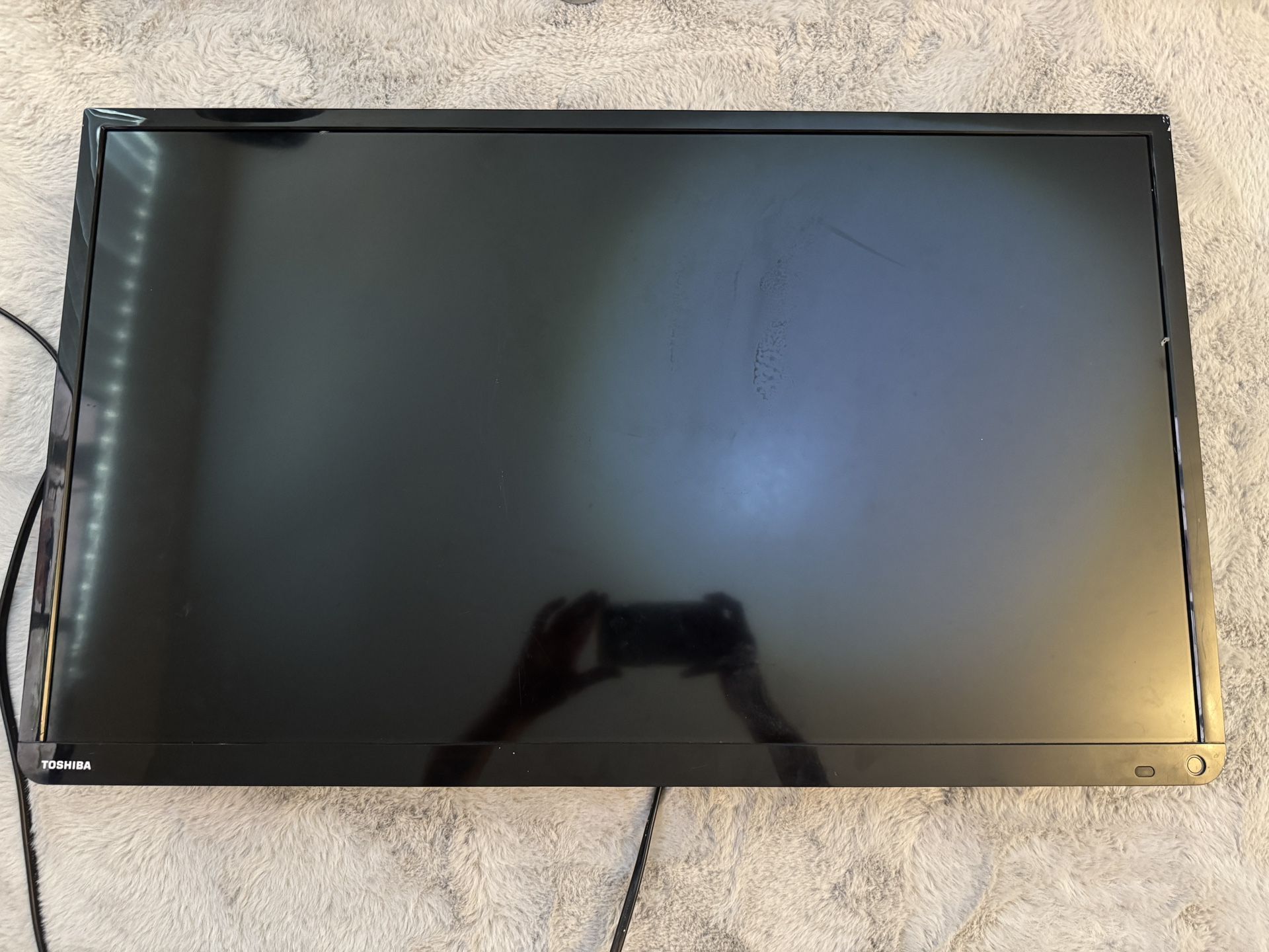 Toshiba 32 inch 720p LED TV