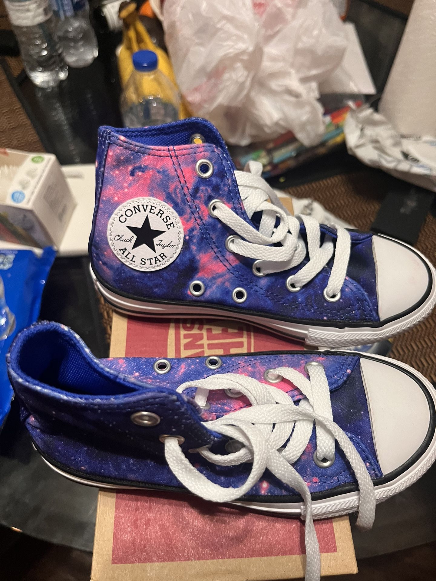 Little Girl Convers 