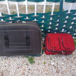2 Suitcases 