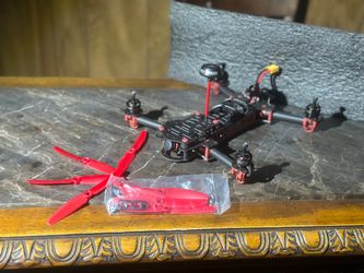 FPV Racing Drone with Fat Shark VTX and Extra Props