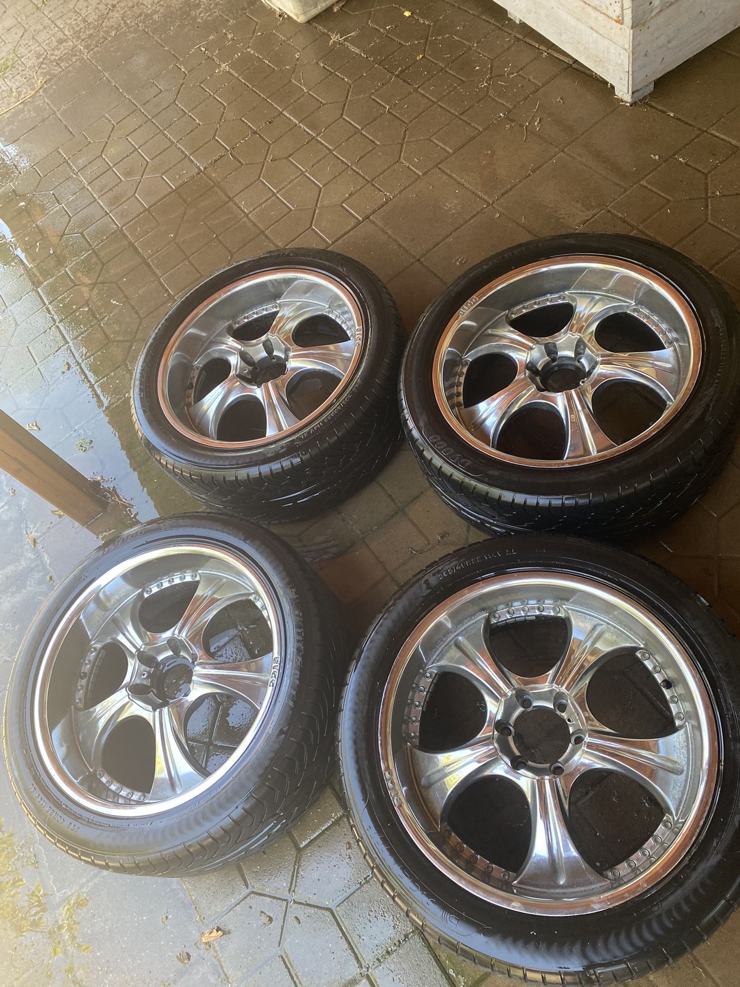 BIGG RIMs /W Tires