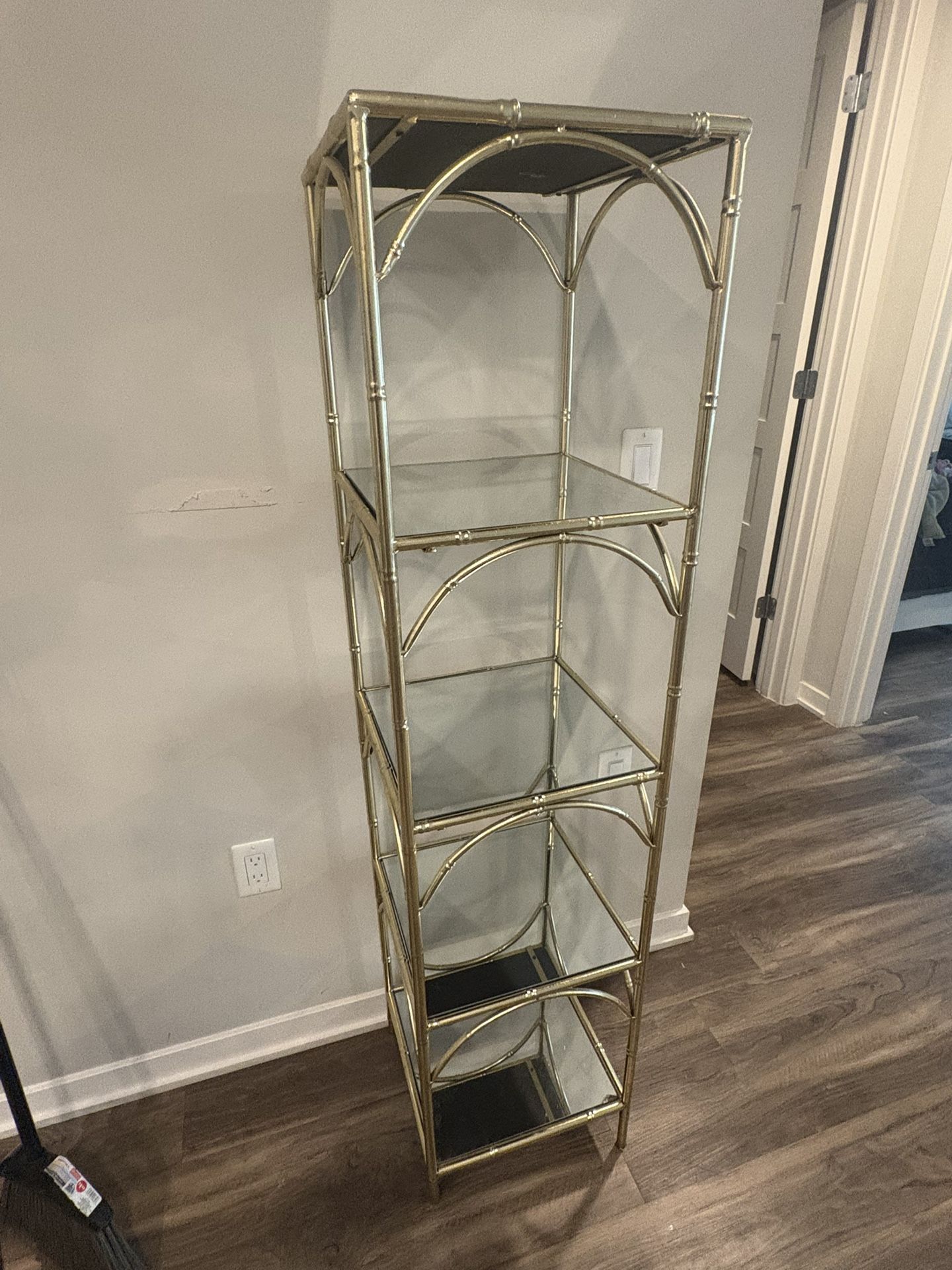 Gold & Glass Shelf – Elegant 5-Tier Display