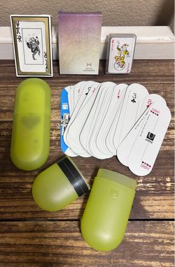 Umbra Rounded Playing Cards with Case