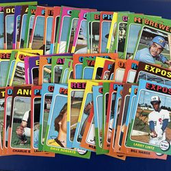 1975 Topps Baseball Card Lot - No Duplicates