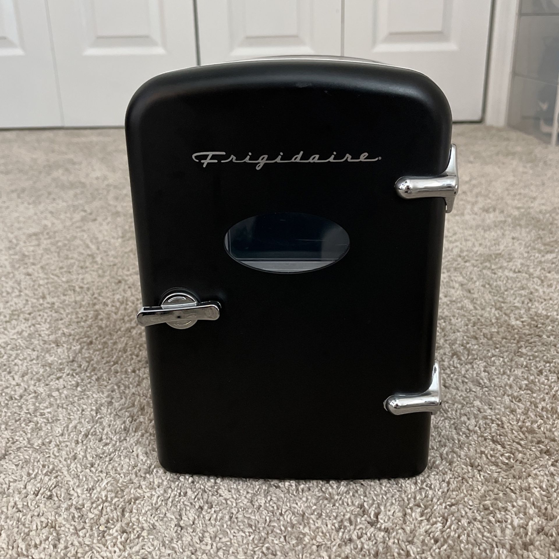Mini Fridge Black.