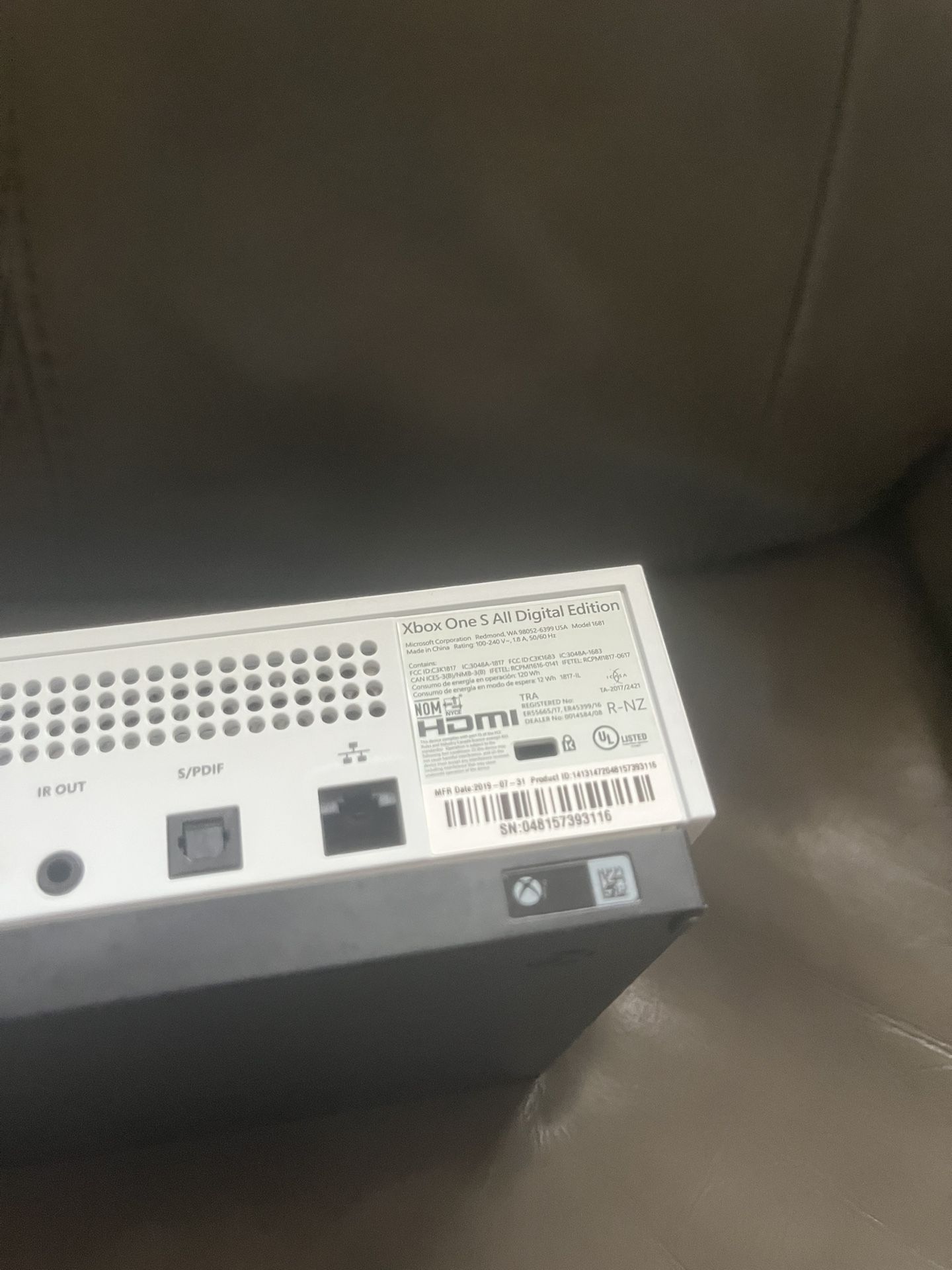 Xbox One S