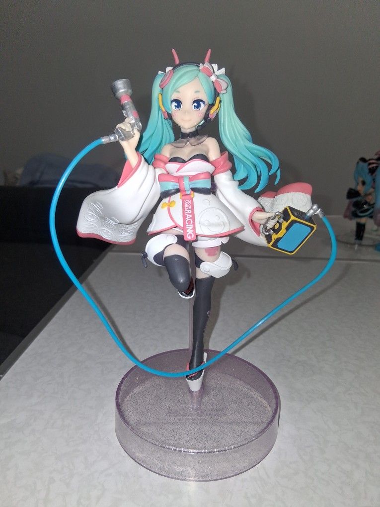 Espresto Racing Hatsune Miku Figure