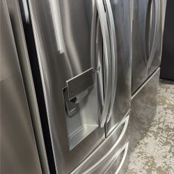 LG French Door Refrigerator 
