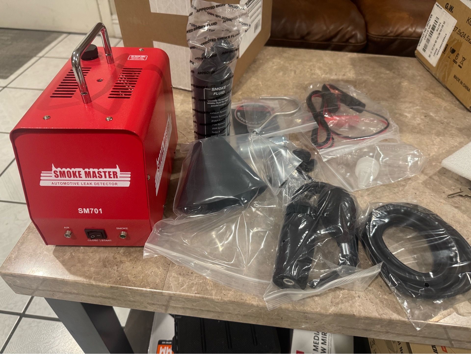 2025 New Model* Automotive High Volume Smoke Machine - EVAP Leak Detector with Built-in Air Compressor - Model 701B – EVAP Vacuum Exhaust Smoke Detect