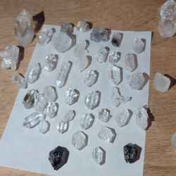 200ctw Giant Herkimer Diamond Crystal  / GEMSTONE lot
