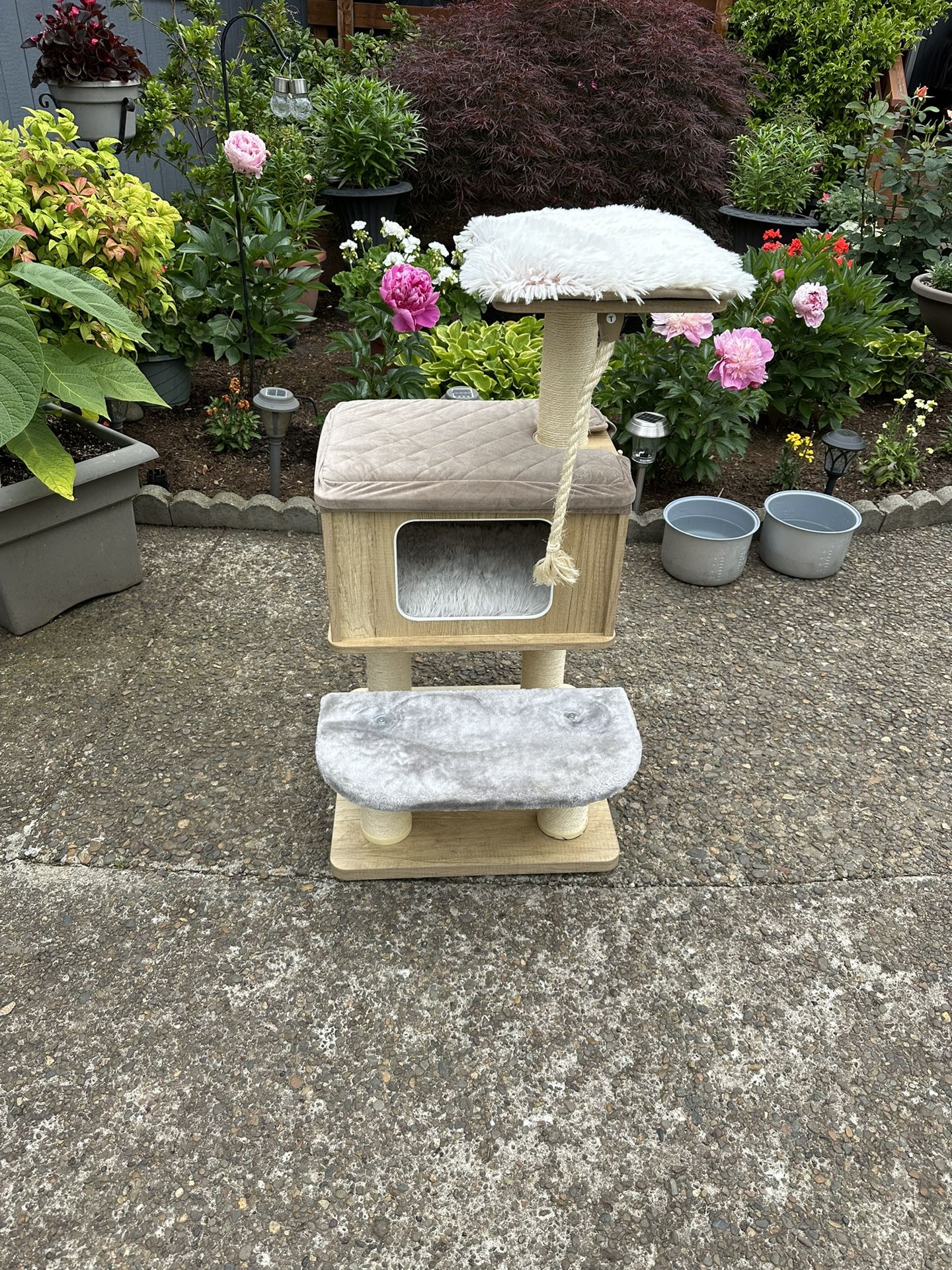 Cat tower