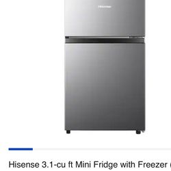 80Hisense Mini Fridge With Freezer