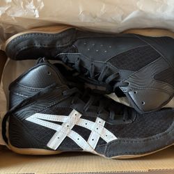 ASICS Wrestling Shoes