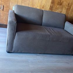 Couch 🛋️ Sofa