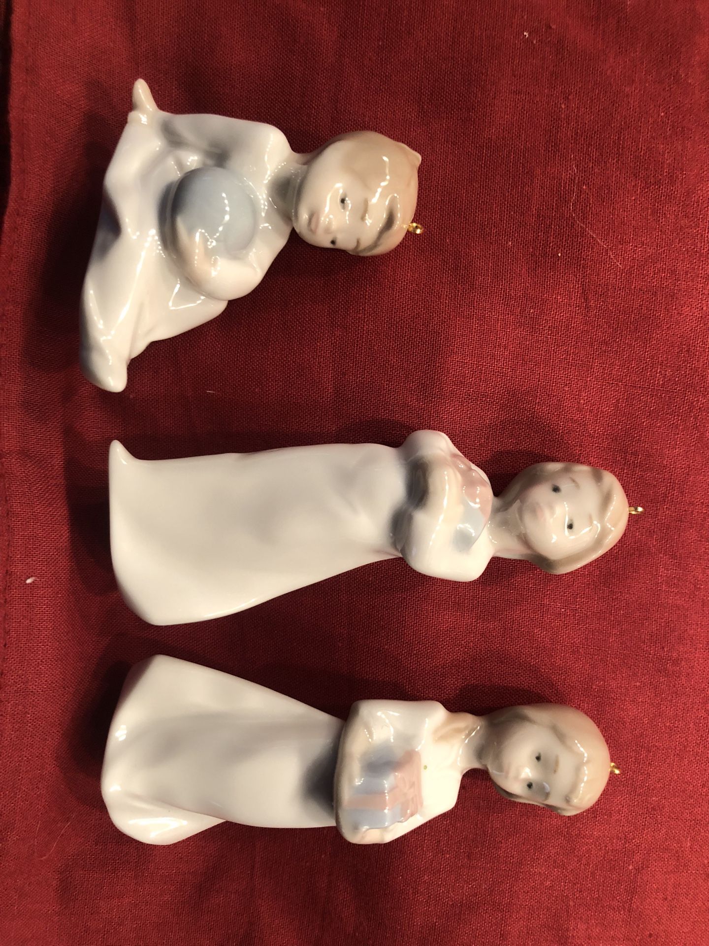 Lladro Porcelain Figurines - Christmas Morning