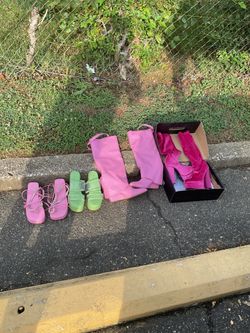 Women sandals and boots size 7.5 barely worn everything for 50.00