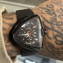 HAMILTON Ventura Elvis80 H245350  Black Dragon Skeleton Mens Watch Automatic