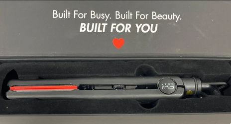 FHI Heat Platform Signature 1" Flat Iron - Brand New (Open Box)
