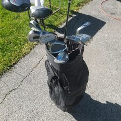 Golf clubs 