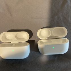 selling two apple earpods pro chargers