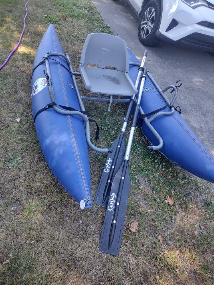 Pontoon Boat